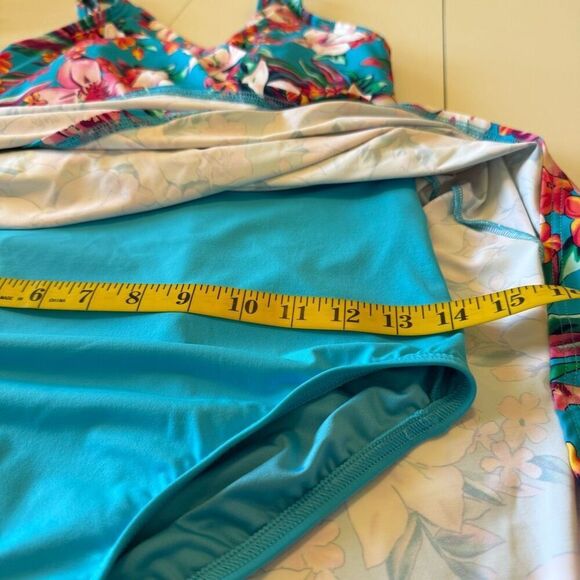 Lands’ End Blue Tropical Print Tulip Hem Chlorine Resistant Wrap Swim Dress Sz S - Picture 9 of 10